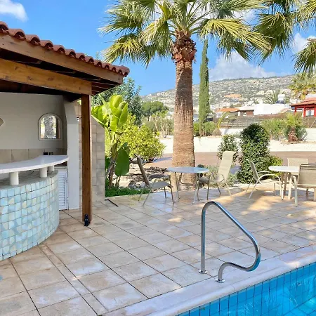 Saint George villa * Peyia