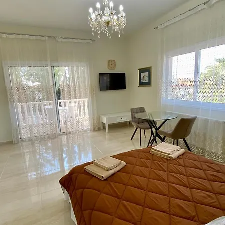Saint George villa *