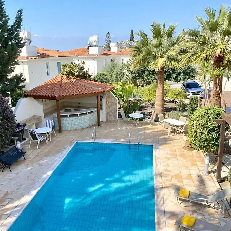 Villa Saint George Villa *