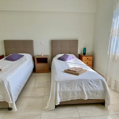 Saint George Villa